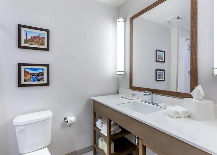 Comfort Talking Stick Entertainment District Hotel 4*