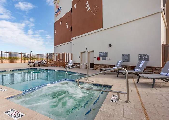 Comfort Talking Stick Entertainment District Hotel 4*