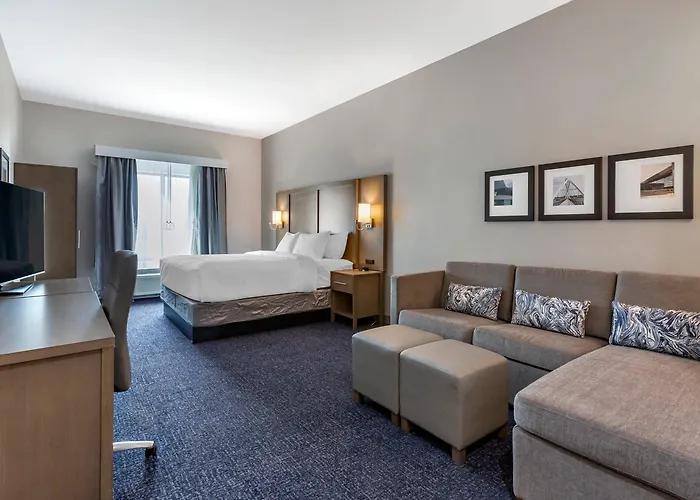 Comfort Talking Stick Entertainment District 4*